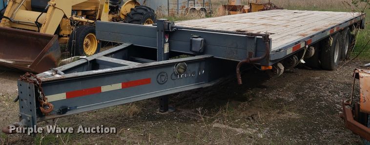 2007 Circle D  equipment trailer - LT9790