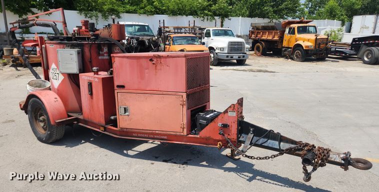 2002 Crafco SS125  pothole patcher - LX9590