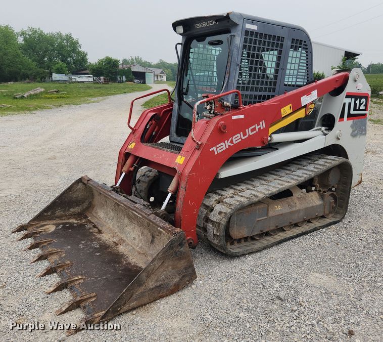 2013 Takeuchi TL12  tracked skid steer loader - LX9622