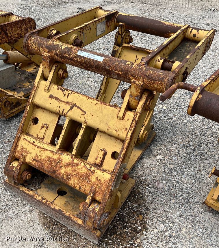Caterpillar  front lift group - MF9985