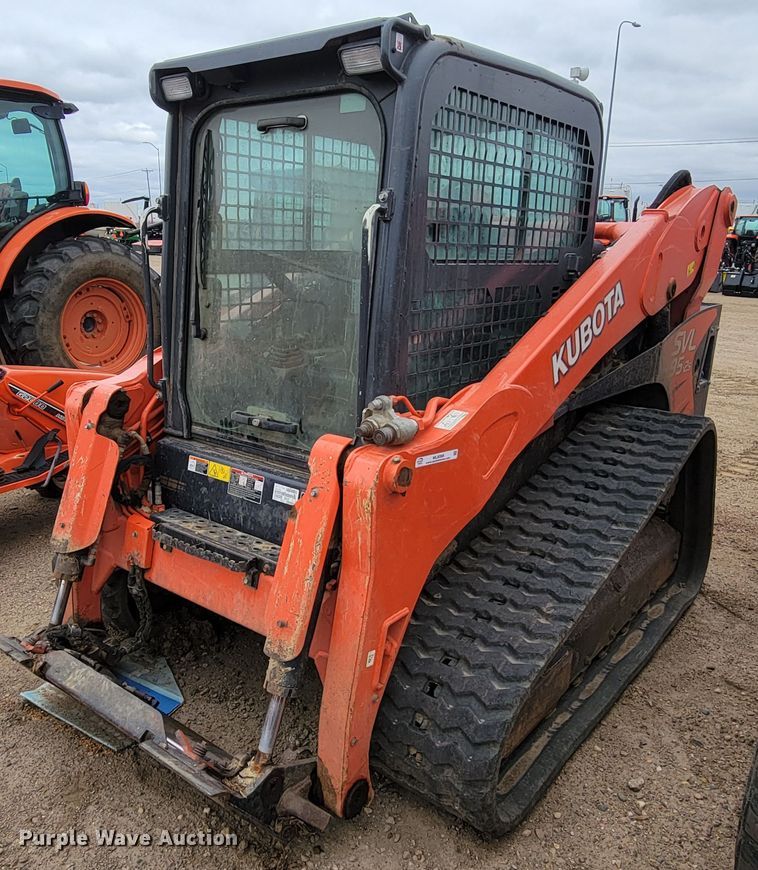 2017 Kubota SVL95-2S  tracked skid steer loader - ML9388