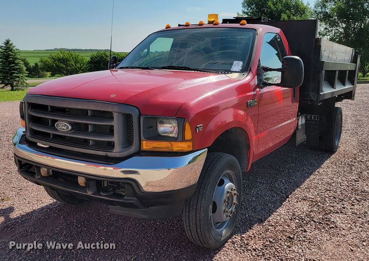 2001 Ford F550 Super Duty XL  dump truck - ML9446