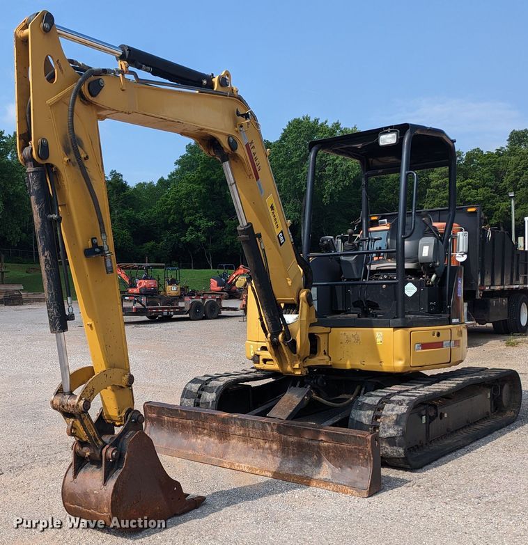 2012 Caterpillar 305ECR  mini excavator - MO9038