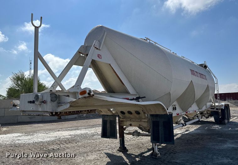 1979 Fruehauf  tank trailer - KX9005