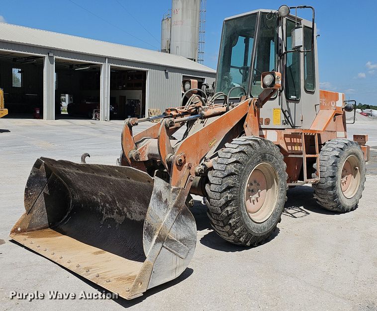 1995 Fiat-Allis FR70  wheel loader - LW9575