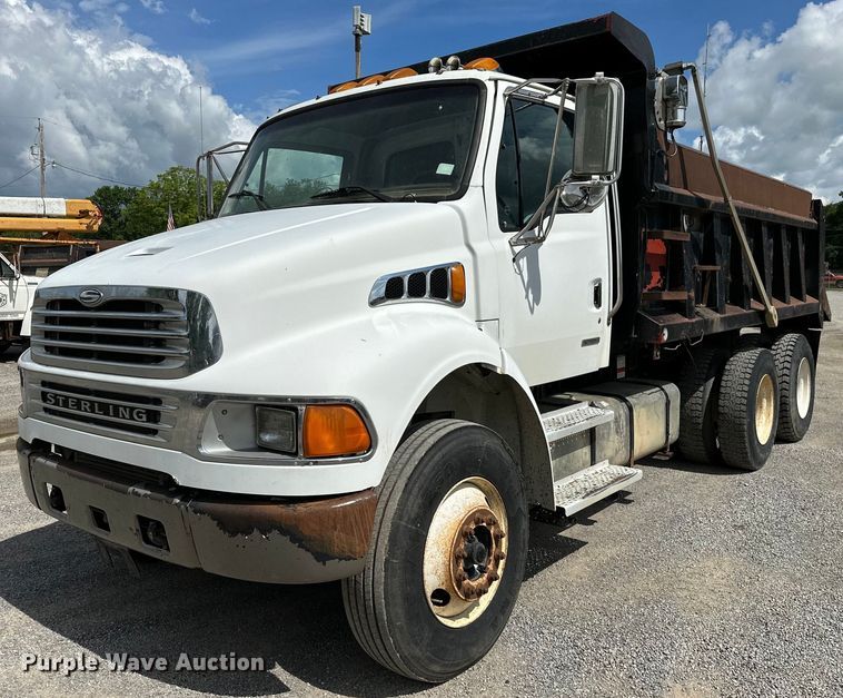 2004 Sterling Acterra  dump truck - DP3124