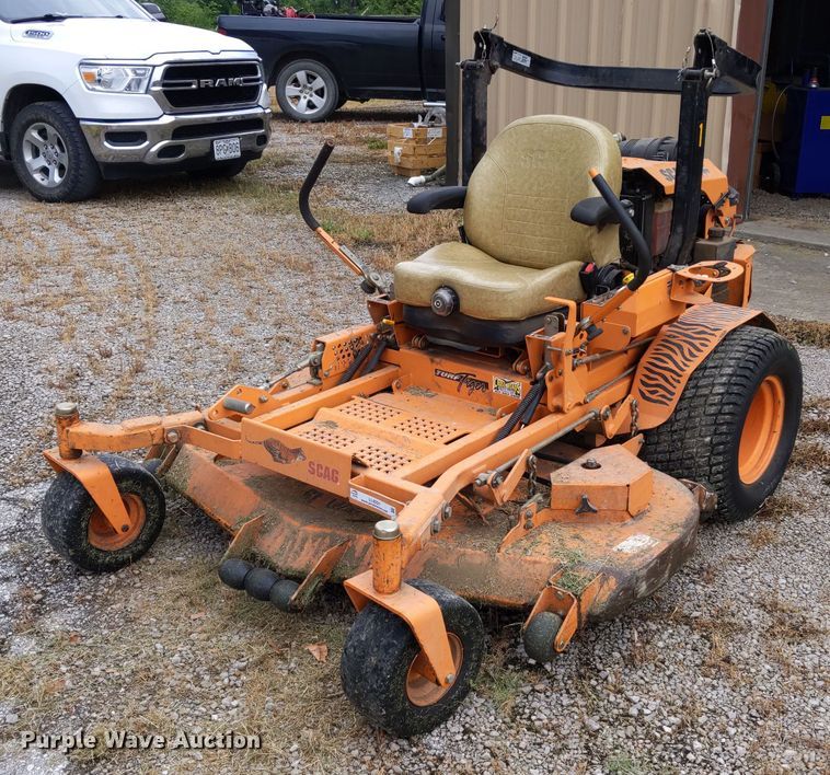 Scag Turf Tiger  ZTR lawn mower - LL9221