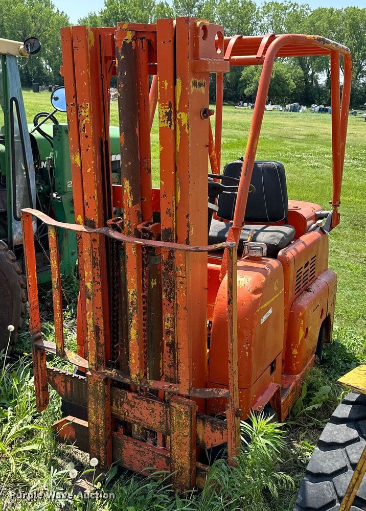 Allis Chalmers F40PS  forklift - NY9092