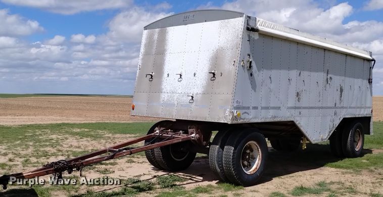 1974 Shop built  pup grain trailer - DN6476