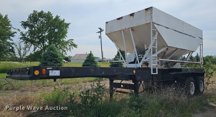 2009 Shop built  fertilizer tender trailer - DO2716