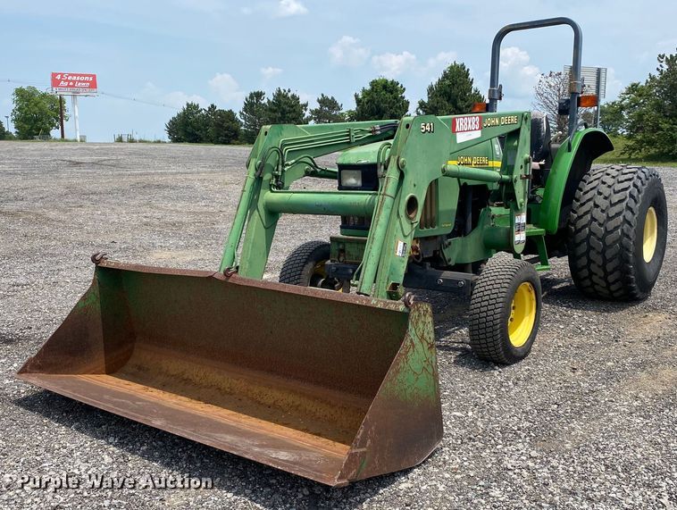 1998 John Deere 5210  tractor - KW9265