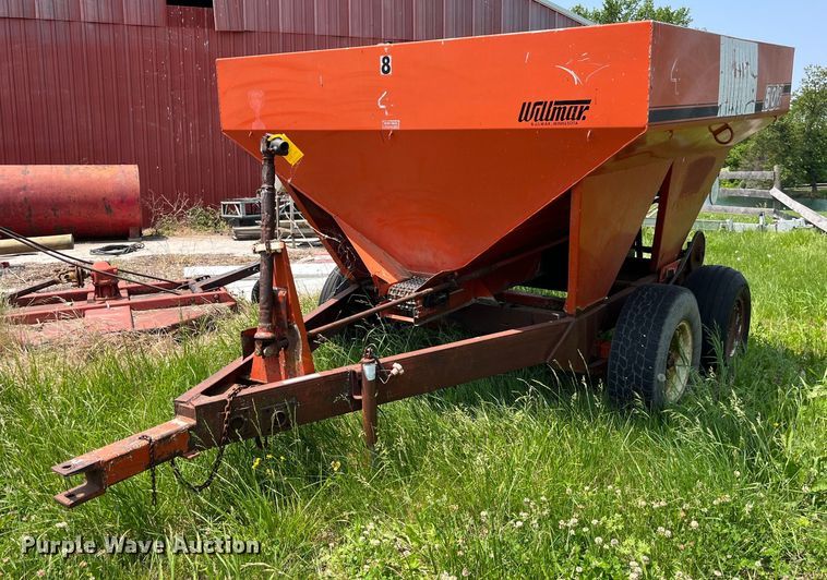 Willmar 500  spreader - LA9980
