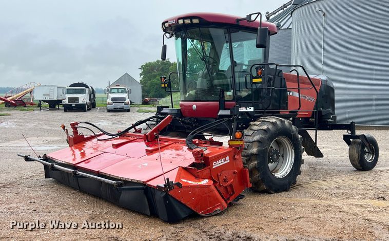 2006 Case IH WDX2302  windrower - LG9229