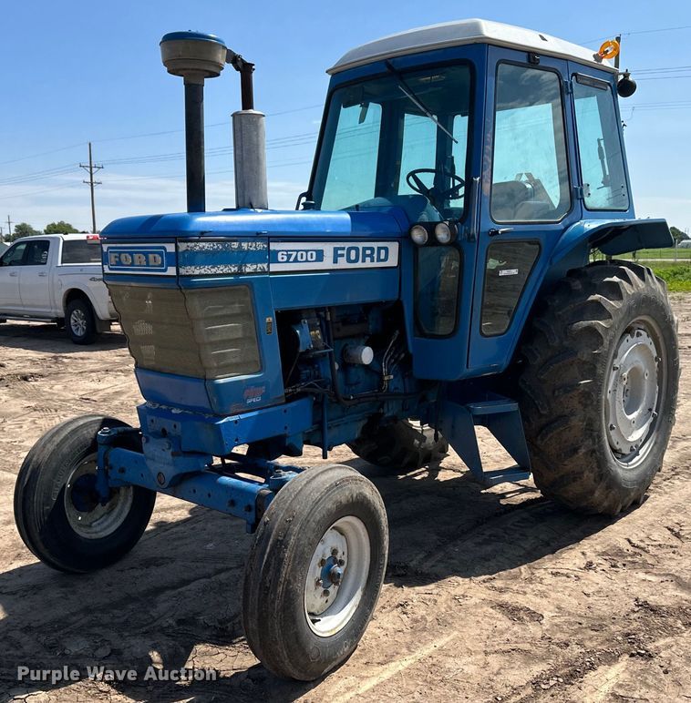 Ford 6700  tractor - NY9213