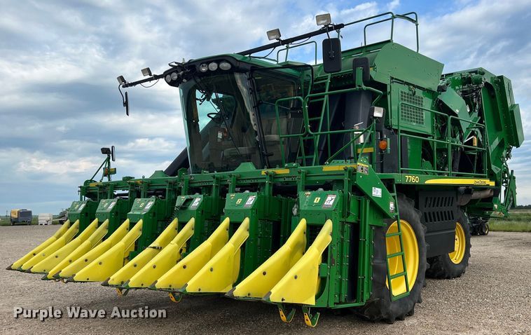 2014 John Deere 7760  RWA cotton picker - DK7748