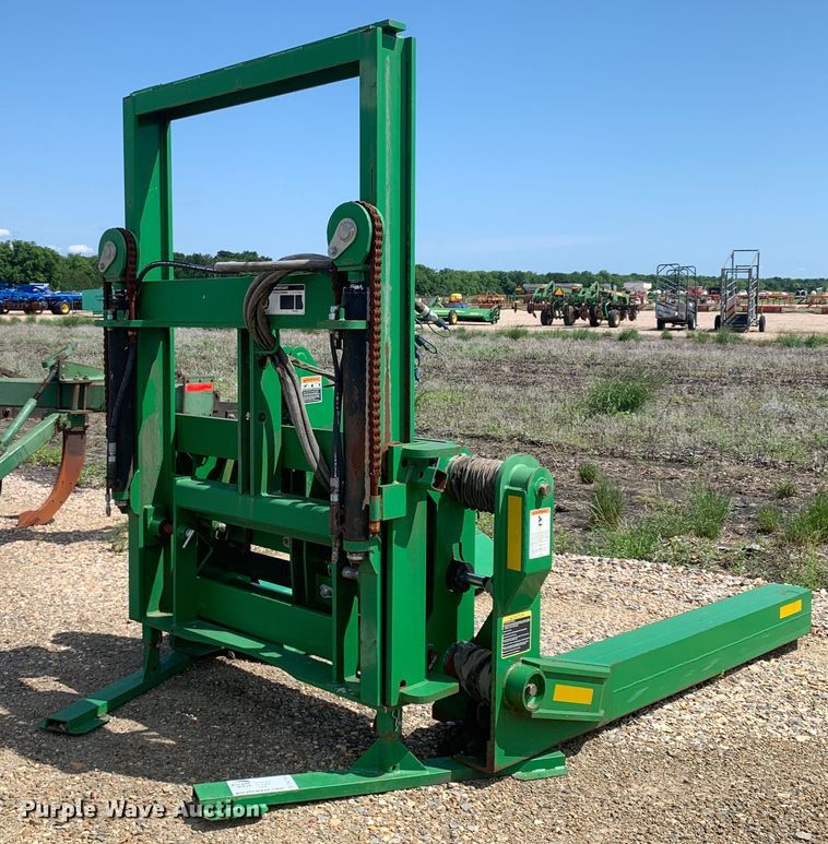 Frontier CM11  cotton module handler - DK7769