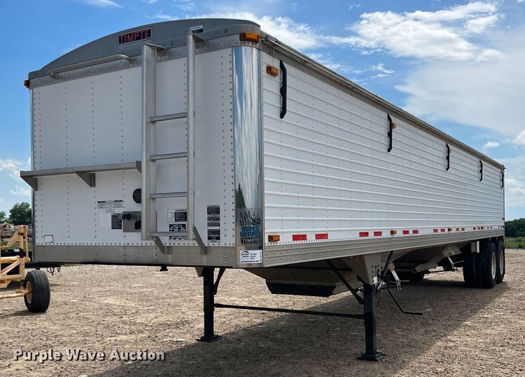 2012 Timpte Super Hopper  grain trailer - DK7817
