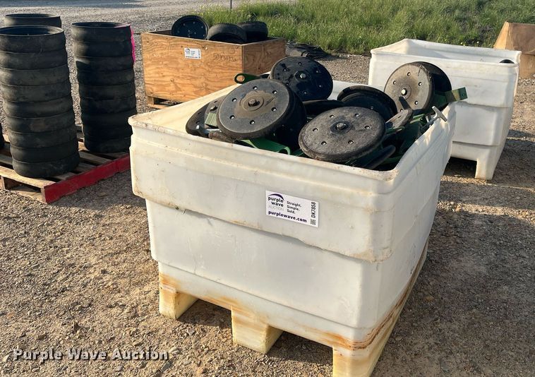 Planter parts - DK7858