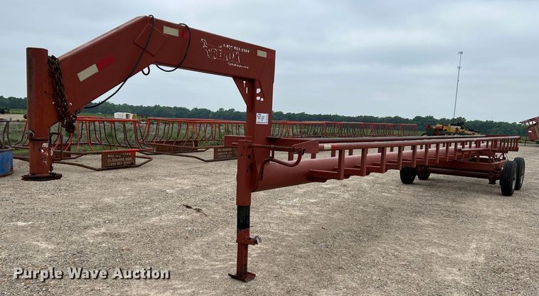 Red Ox  hay bale trailer - DK7935