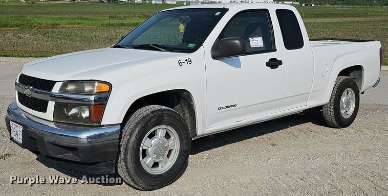2005 Chevrolet Colorado  Ext. Cab pickup truck - DS6336