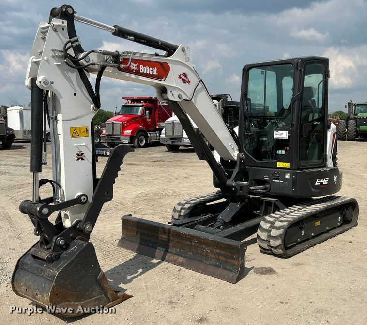 2021 Bobcat E42 R2 series  mini excavator - DS6338