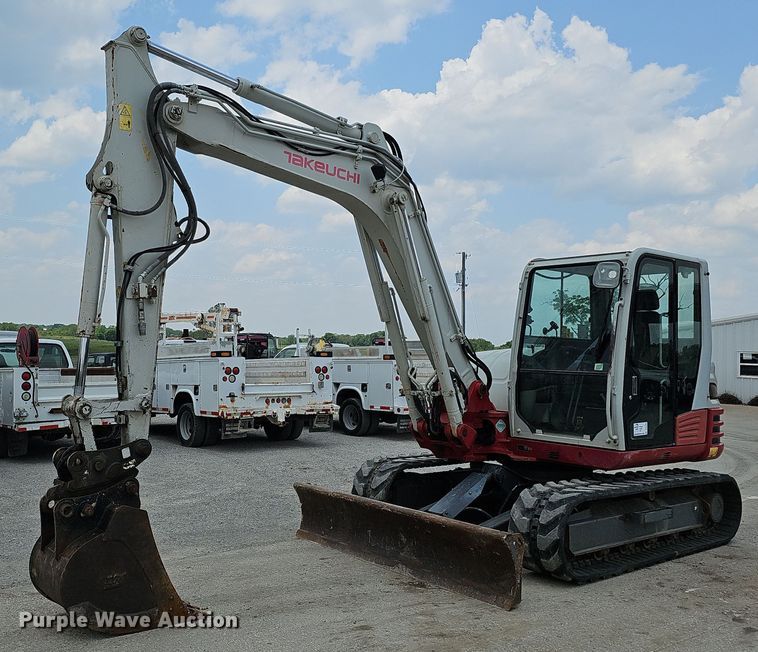 2011 Takeuchi TB285  mini excavator - DS6390