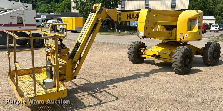 2002 Haulotte HA46JRT  boom lift - DR4715