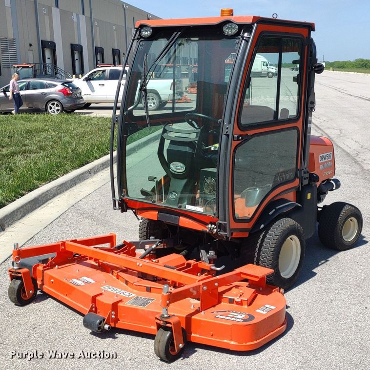2020 Kubota F3990  lawn mower - LL9166