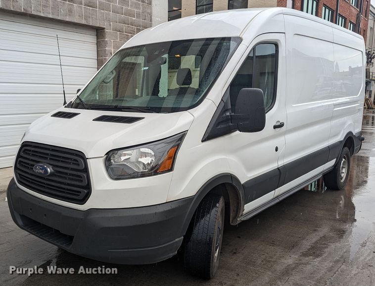 2016 Ford Transit 250  van - MY9304