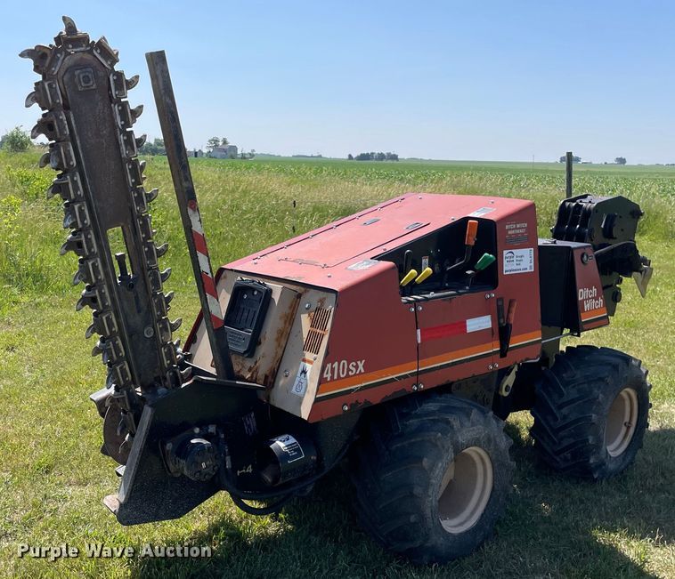 2010 Ditch Witch 410SX  cable plow - DL3773