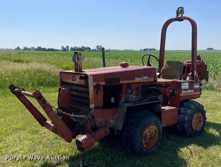 Ditch Witch 350SX  cable plow - DL3774
