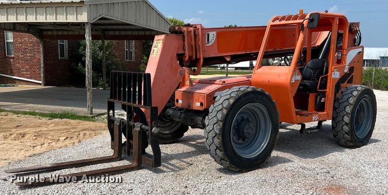 2014 JLG Skytrack 8042  telehandler - DQ2073