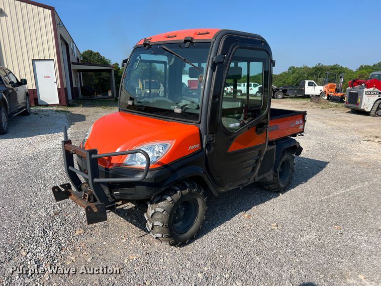 Kubota RTV1100  utility vehicle - II9136
