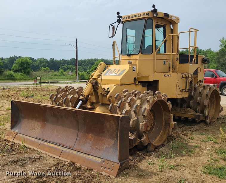 1989 Caterpillar 816B  soil compactor - LE9195
