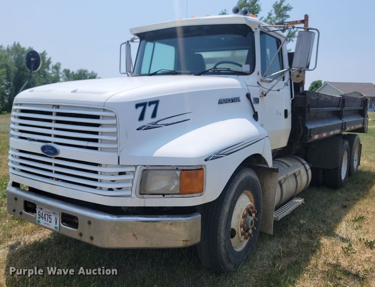 1993 Ford LTL9000  dump flatbed truck - ML9461