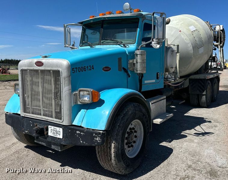 2006 Peterbilt 357  ready mix truck - NY9059