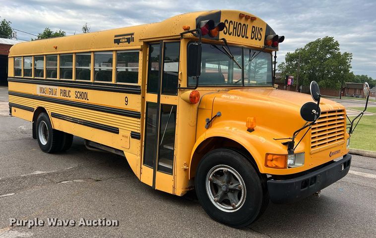 1991 International 3700  school bus - DN3034
