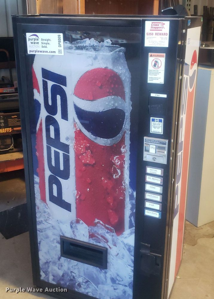 Vendo  vending machine - DP8009