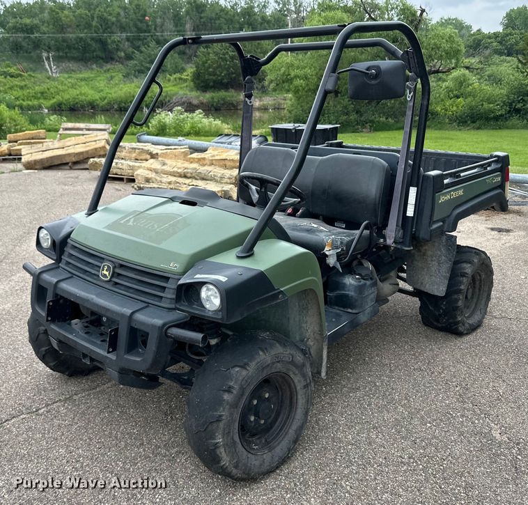 2011 John Deere Gator XUV  utility vehicle - NY9187