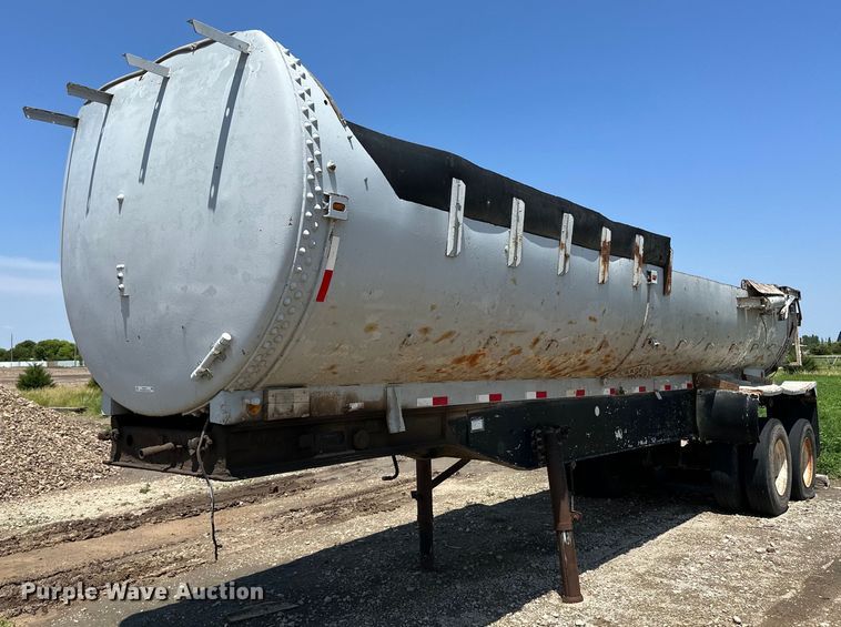 1974 Hobbs  end dump trailer - NY9177