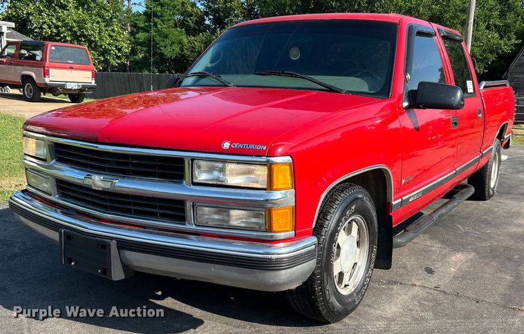 1997 Chevrolet C1500  Crew Cab pickup truck - DI7859