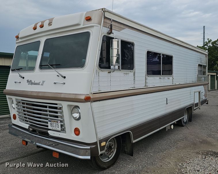1977 Dodge Fargo The Diplomat II  RV - DO2774