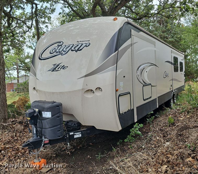 2017 Keystone Cougar Lite CG33SAB17  camper - DO2858