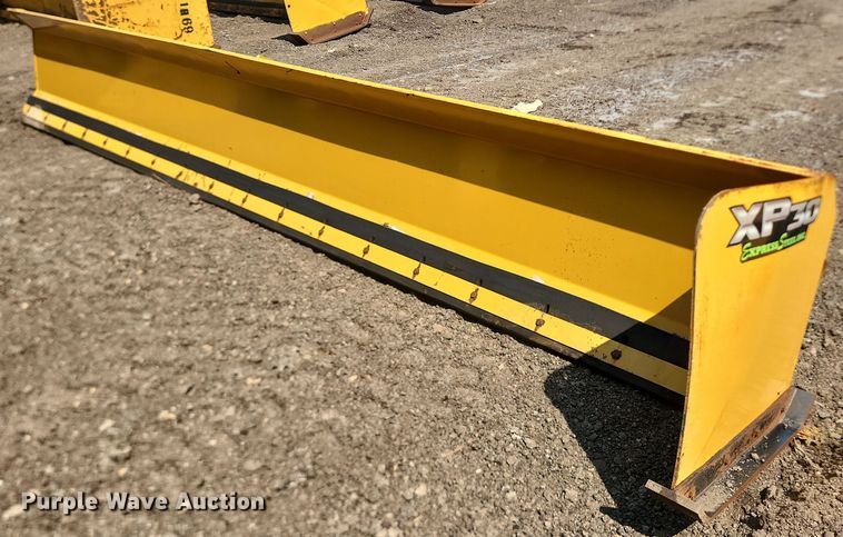 Express Steel XP30  18' W snow pusher - DS8887