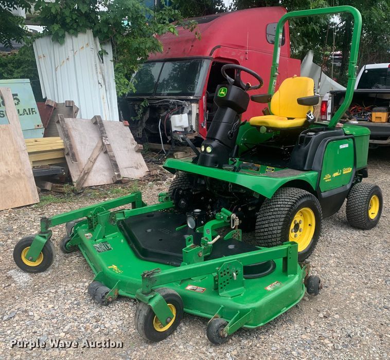 2013 John Deere F1435 Series II  lawn mower - EY9828