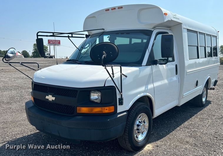 2006 Chevrolet Express G3500  school bus - KW9221