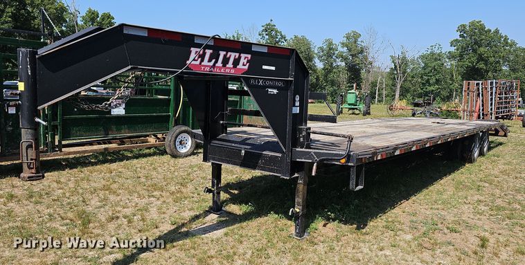 2015 Elite  equipment trailer - LW9767