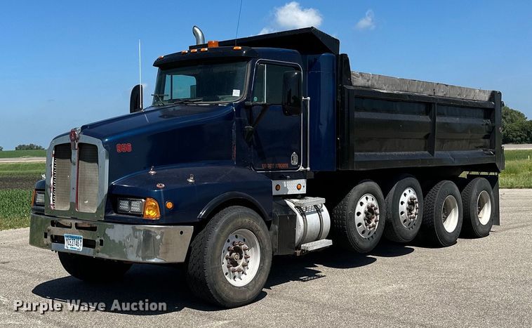 1992 Kenworth T600  dump truck - AF9655