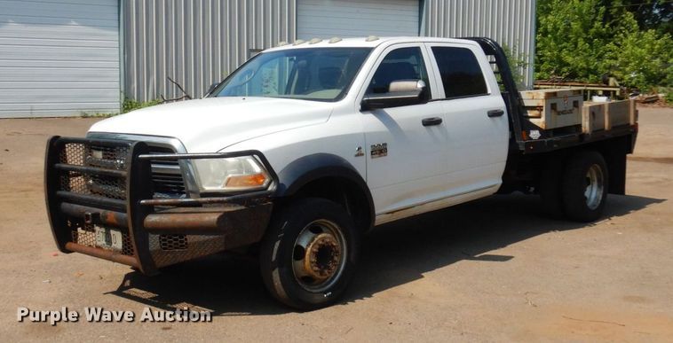 2012 Dodge Ram 4500HD  Crew Cab flatbed truck - AF9657