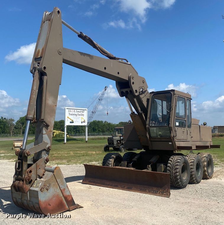 1987 John Deere 690CR  wheeled excavator - DI7838